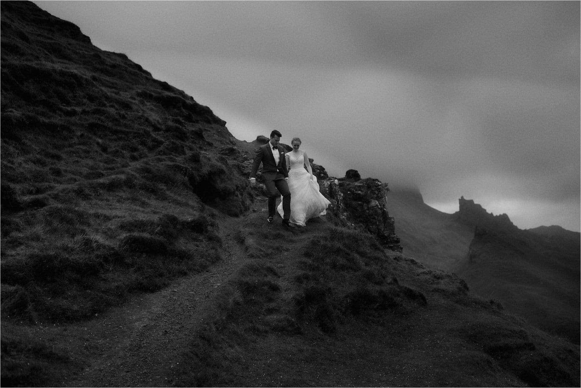 isle of skye wedding couple at the quiraing