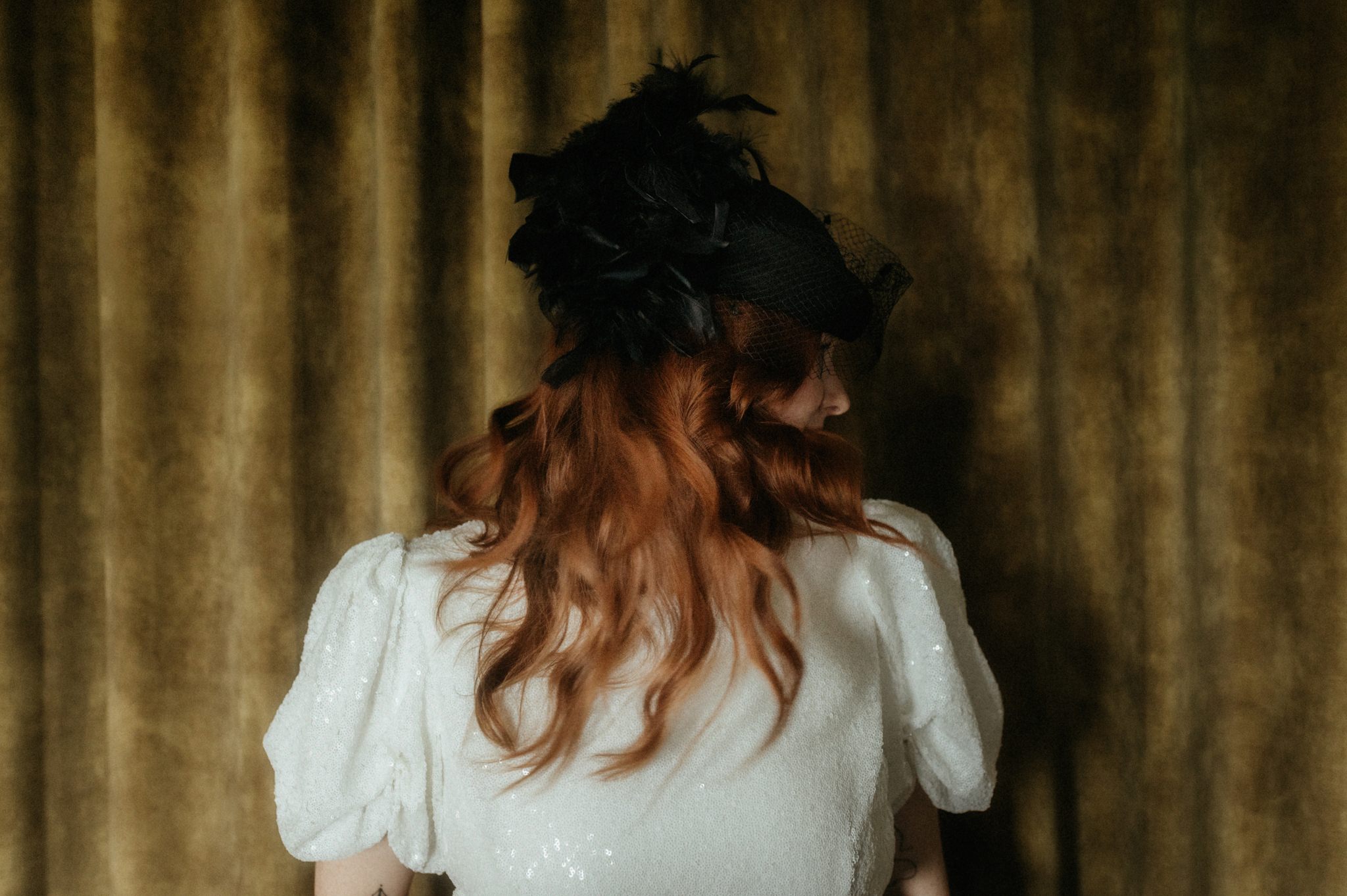elopement in scotland bride wearing a vintage hat